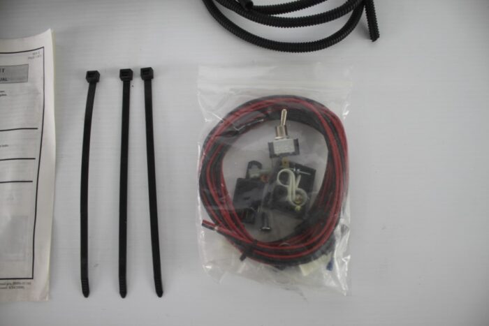 Kubota work light kit for metal top or cab, part number V4239 - Image 2