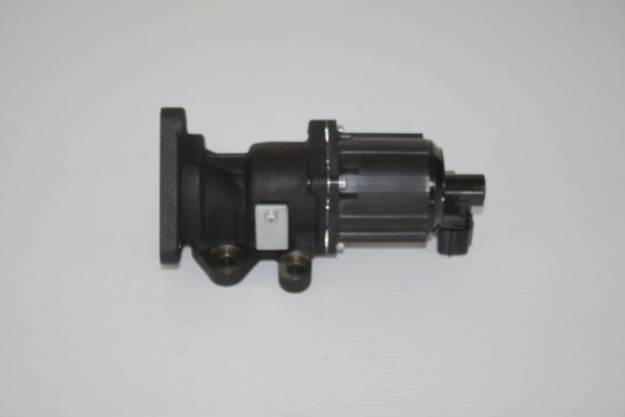 Kubota EGR valve assembly, part number 1J574-62705 (subs up to 1J574-62706) Fits most Kubota M100, M108, M110