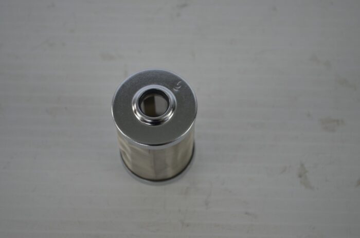 一 Kubota filter, part number RB101-51282