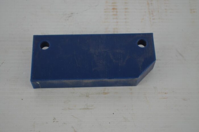 Pronovost poly skid shoe, part number 190-03364D - Image 3