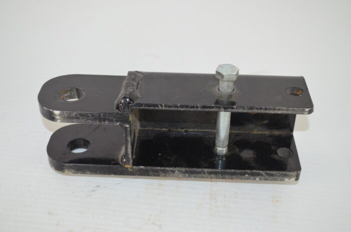 一 Pronovost Snowblower hitch, part number 110-36772 - Image 2