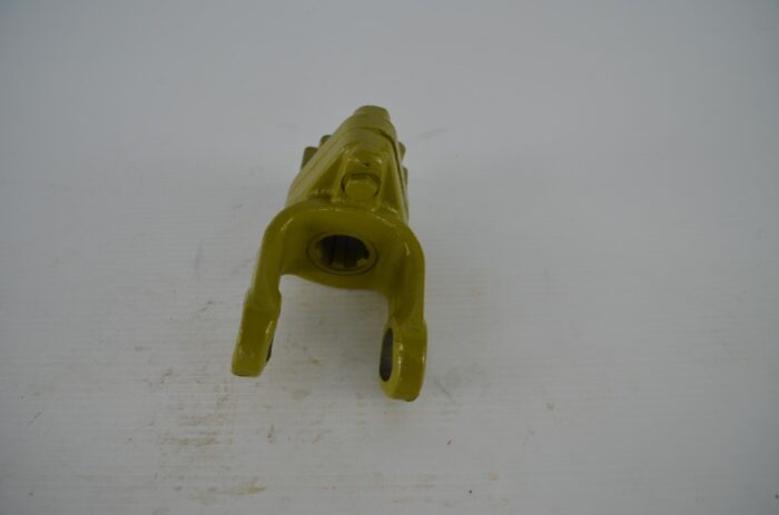 540 shear pin yoke, part number MT6SB2 - Image 2