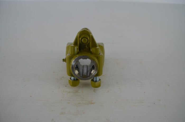一 540 shear pin yoke, part number MT5SB2 - Image 4