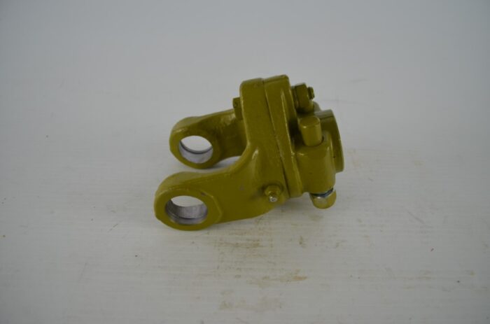 540 shear pin yoke, part number MT5SB2 - Image 3