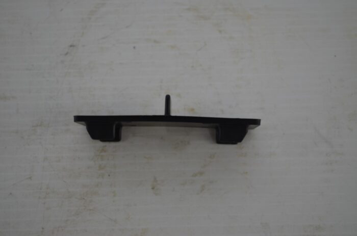 一 Great Plains 1 1/2" wide feeder cup plug, part number 817-200C - Image 2