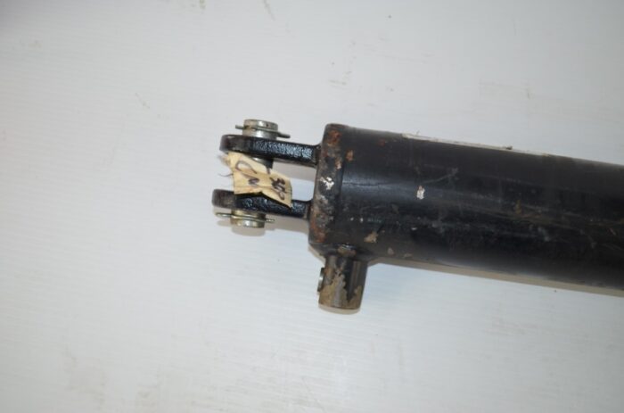hydraulic cylinder, part number (CYL REL 3510 RT) CYL3029CM - Image 3