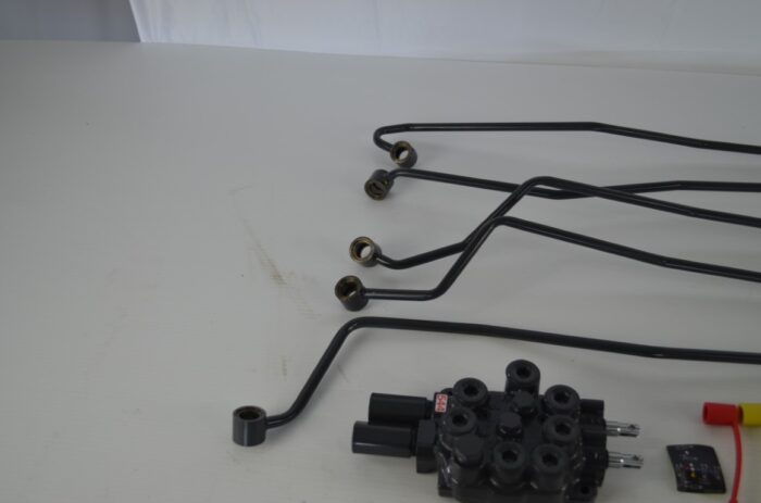 一 Kubota 2 spool valve kit for front loader CONTROL valve assembly TO FIT Kubota Tractor B2320, part number B1980 - Image 8