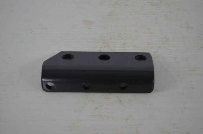 一 Kubota left hand toplink holder bracket, part number 99571-22150 - Image 2