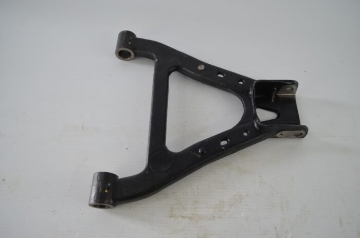 一 Kubota lower right hand suspension arm, rear, to fit RTV X900 and X1100, part number K7591-17443 - Image 4