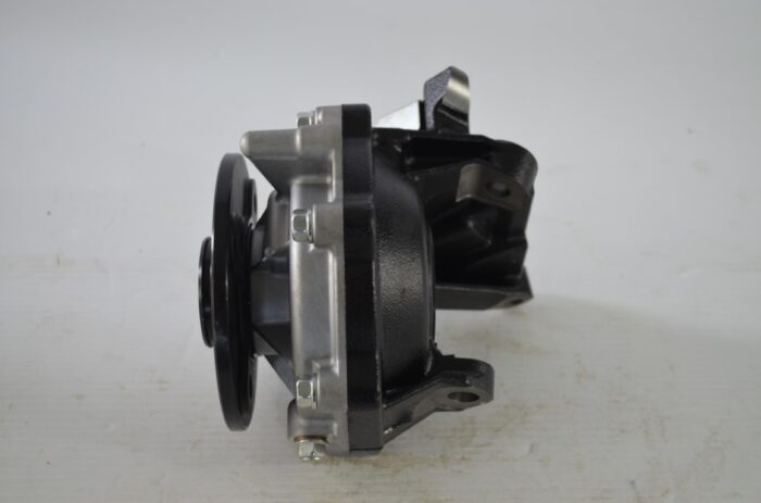 Kubota right hand hub assemly  for RTV 900 and 1100, part number K7591-18112 - Image 4