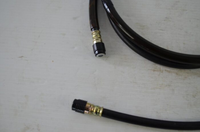 Kubota hydraulic hose, part number RD431-66160 - Image 3
