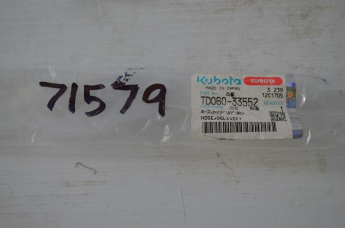 Kubota hydraulic hose, part number TD060-33552 - Image 4