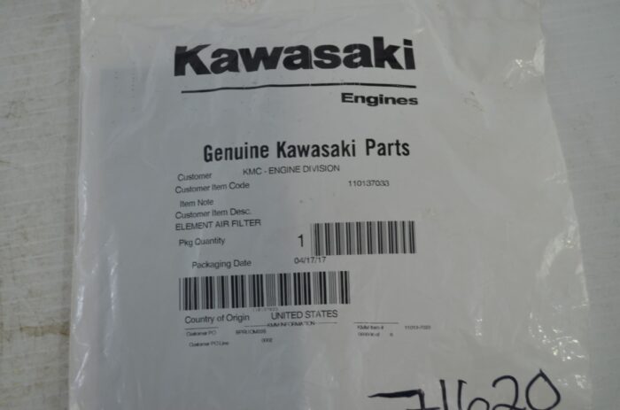 Kawasaki  engine air filter, part number 110137033 - Image 3