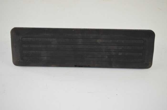 rubber street pads to fit excavator, part number MG-450B(5263) - Image 4