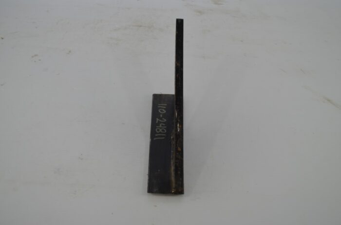 Pronovost right snowblower skid shoe, part number 110-24811 - Image 2