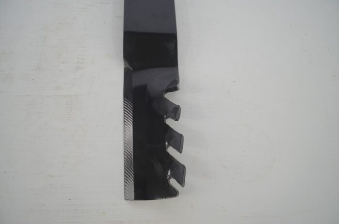 mower blade, part number 302-630 - Image 3