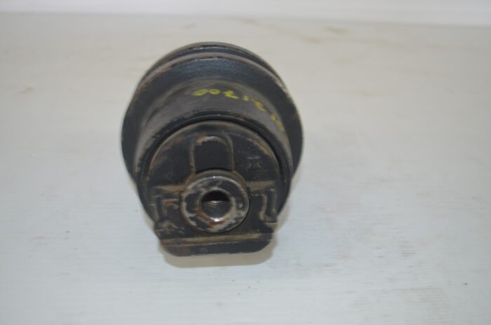 undercarriage roller, part number RD30121700 (4357785) - Image 3
