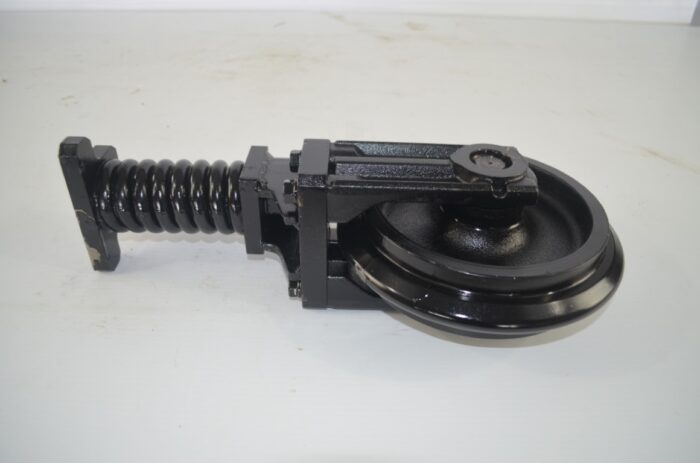 Kubota front ideler assembly, part number RB237-21309 - Image 2