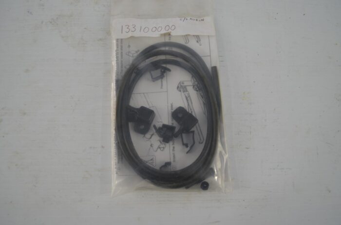 New windshield wiper hose, part number 133100000 - Image 2