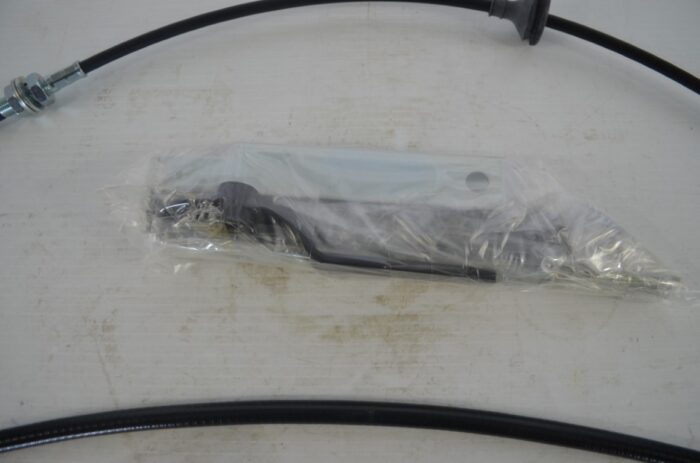 Kubota remote valve lever kit, part number M8149 - Image 2