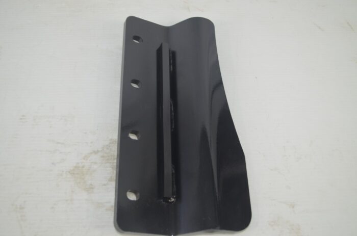 Kubota right hand guide, part number RD829-21190 - Image 2