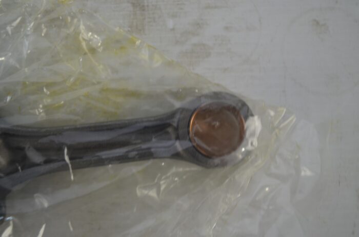Kubota connecting rod, part number 1J574-22014 - Image 3
