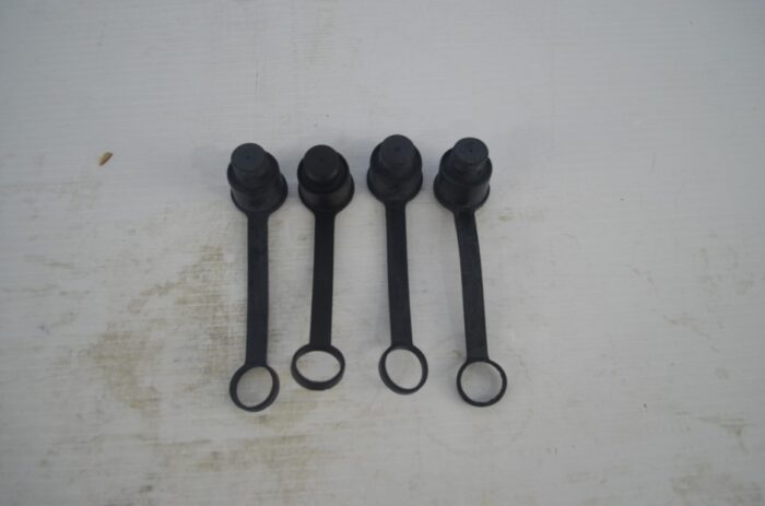一 Kubota single spool stacking valve, part number BL 7373 - Image 2