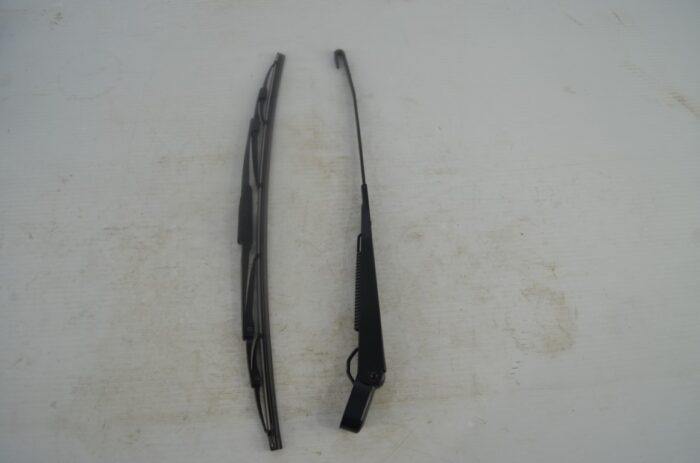一 New wiper kit, part number 3Y999-01550 - Image 3