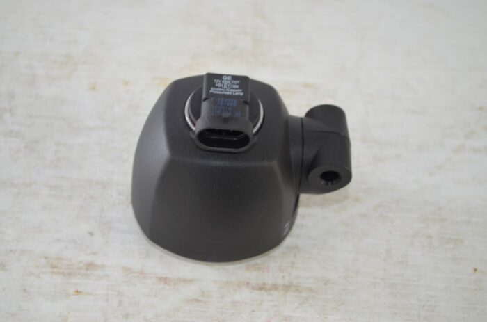 Kubota left hand light front, part number 3J032-74830 - Image 3