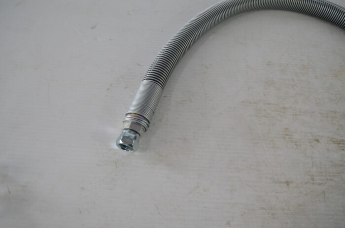 一 hydraulic hose, part number RD568-92510 - Image 2