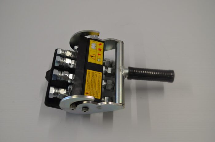 single point hydraulic connect valve, part number M114 - Image 7