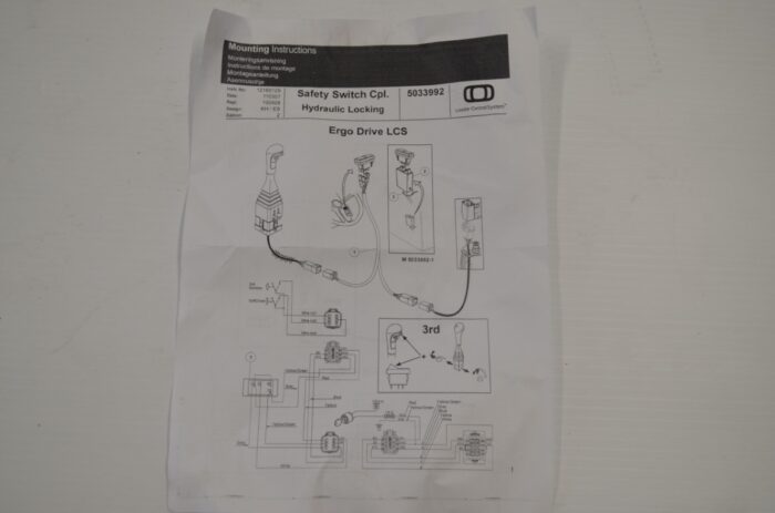 一 hydraulic quick attach, part number M215 - Image 7