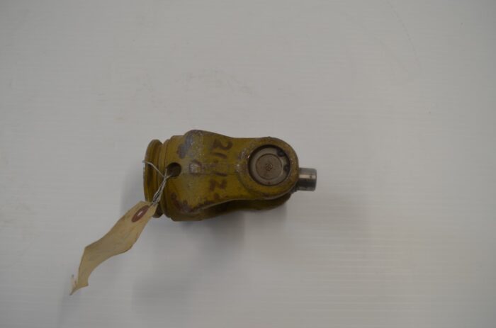 pto yoke, part number 21-12-00 - Image 2
