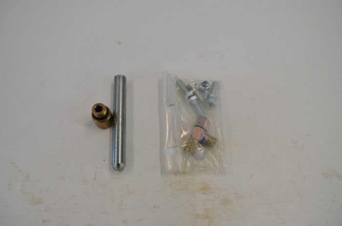 hydraulic Qt for loader, part number M115 - Image 8