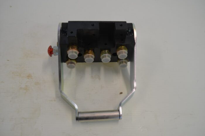Multifaster 2P-3P single point valve connector, part number M116