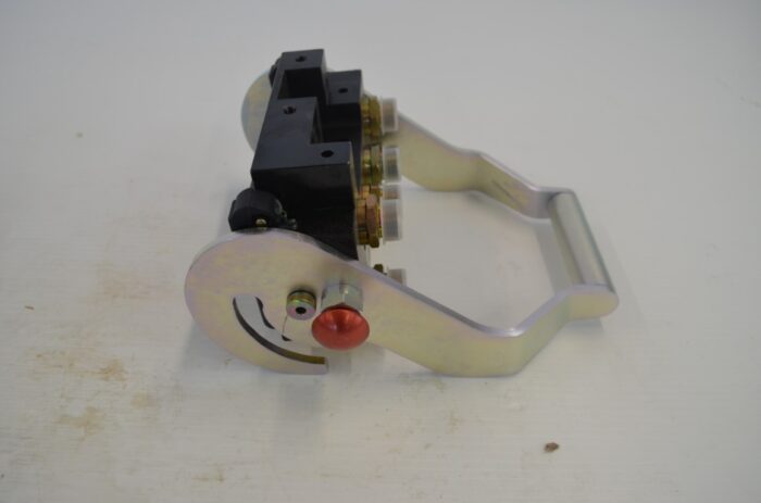 Multifaster 2P-3P single point valve connector, part number M116 - Image 2