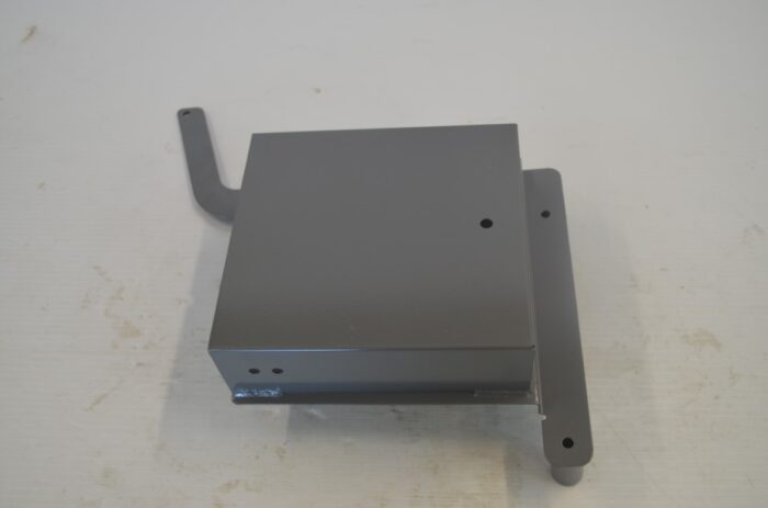 一 Kubota CD radio mount kit, part number B7325 - Image 2