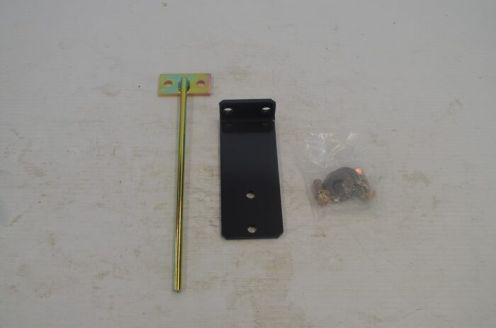 hose stay kit for rear remote valve, part number L8310