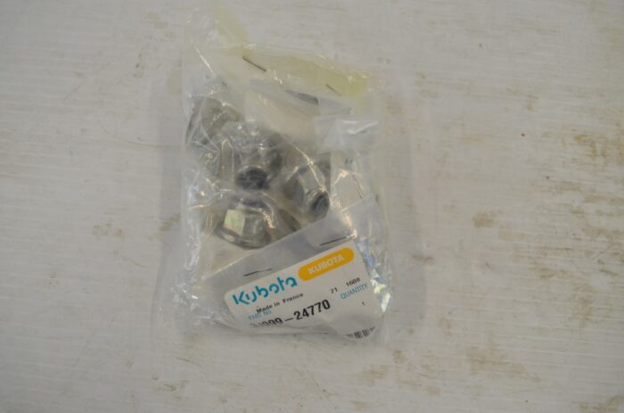 一 Kubota rear extension light kit for M7 series, part number M3808 - Image 16