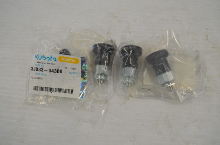 一 Kubota rear extension light kit for M7 series, part number M3808 - Image 22