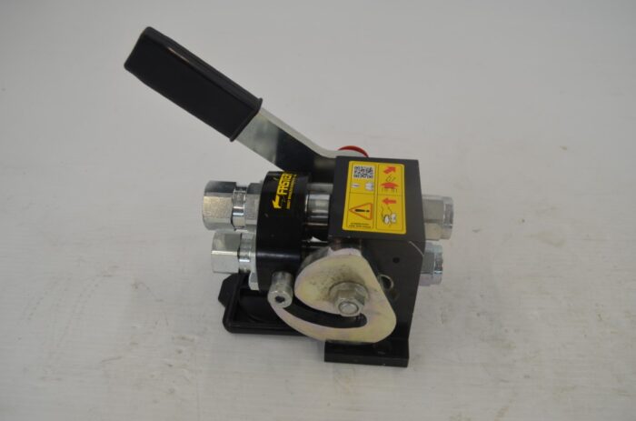 single point conector, part number M3873 - Image 12