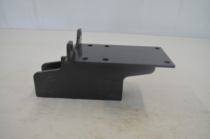 一 Kubota drawbar kit to fit L39, L445, M59 series tractors, part number L9475 - Image 3