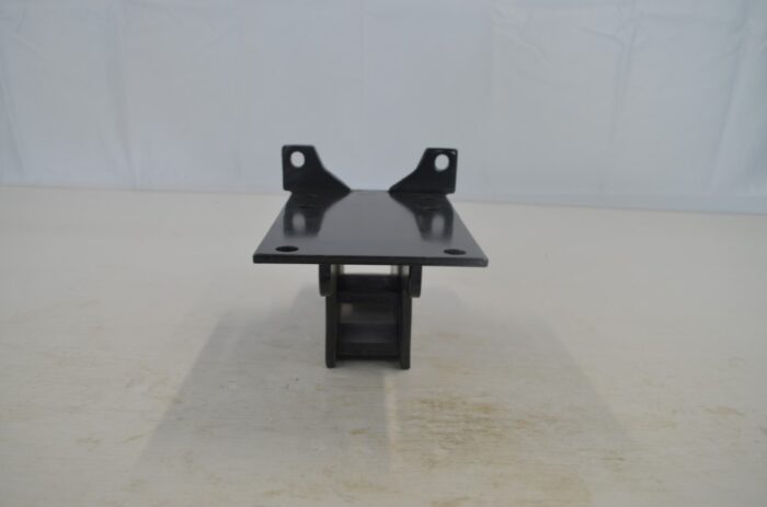 一 Kubota drawbar kit to fit L39, L445, M59 series tractors, part number L9475 - Image 4