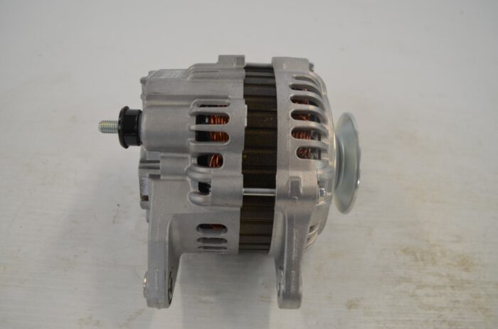 Kubota New alternator kit to fit M6060, M7060 series tractors, part number 3C131-9720-0 - Image 3