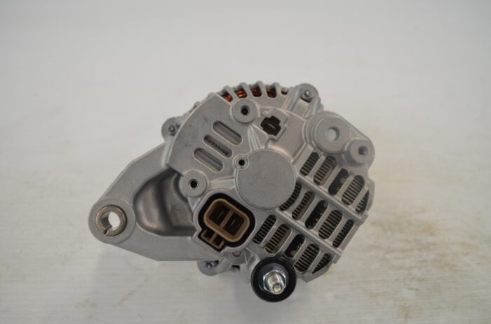 Kubota New alternator kit to fit M6060, M7060 series tractors, part number 3C131-9720-0 - Image 6