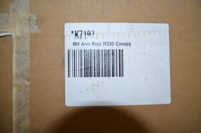 Kubota wrist rest kit to fit R530 wheel loader, part number K7197 - Image 12
