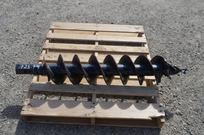 9" post hole auger, hex drive, (A0CD4H200)