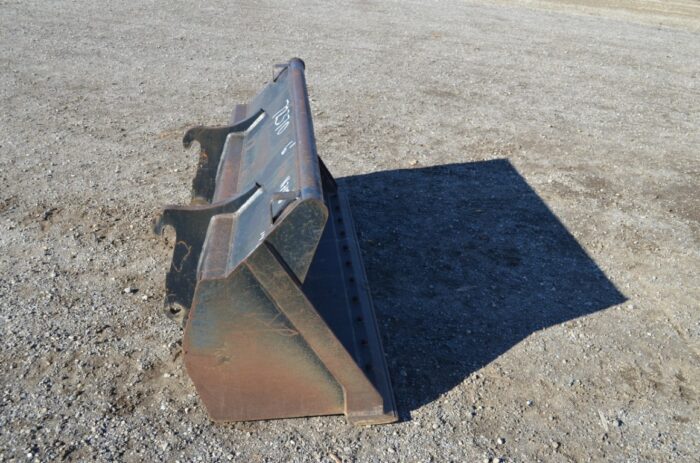 WerkBrad 72" euro QT, fitskubota R530 wheel loader, 85 cu yd - Image 4