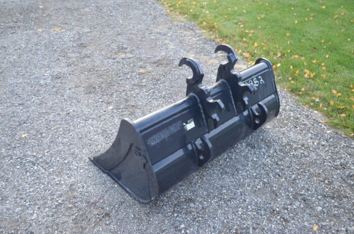 Cotech 48" ditching bucket, fits Kubota KX series, New - Image 3
