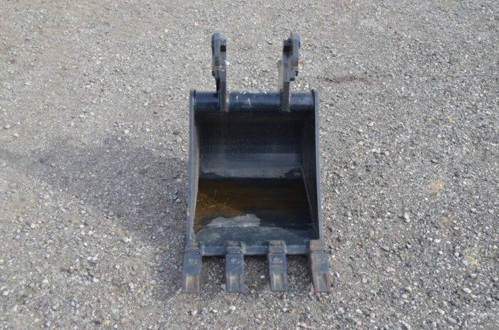 SoCotech 18" tooth bucket, fits KX series - Image 3